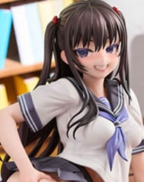 World Where the Thickness of a Girl's Thighs is Equal to Her Social Status Statue 1/5 Iroha Shishikura 14 cm